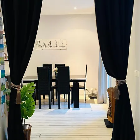 Flat With Terrace Sea View And Mountain View Apartment